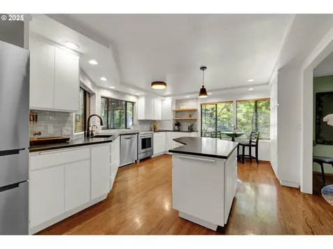 2050 Dogwood Drive Eugene OR 97405