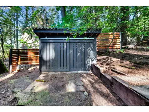 2050 Dogwood Drive Eugene OR 97405
