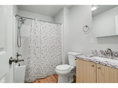 1671 Cooper Street Lebanon OR 97355