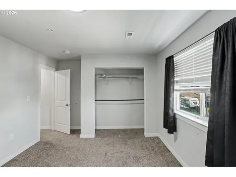 1671 Cooper Street Lebanon OR 97355