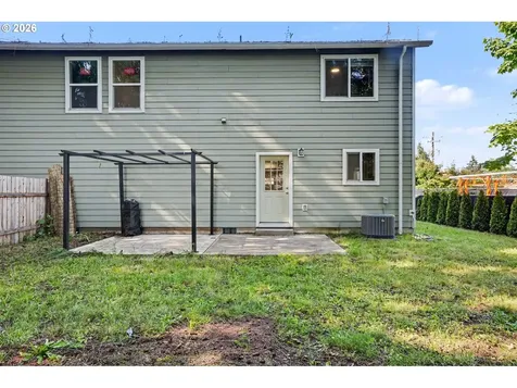 1671 Cooper Street Lebanon OR 97355