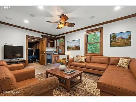 1910 NE 122nd Street Vancouver WA 98686