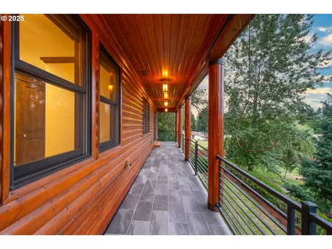 1910 NE 122nd Street Vancouver WA 98686