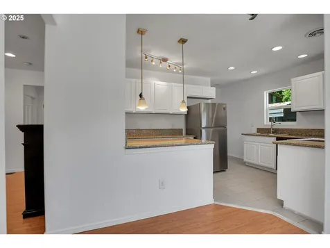 6511 NW Saint Helens Road Portland OR 97210