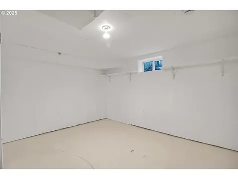 6511 NW Saint Helens Road Portland OR 97210