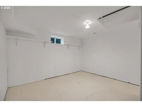 6511 NW Saint Helens Road Portland OR 97210