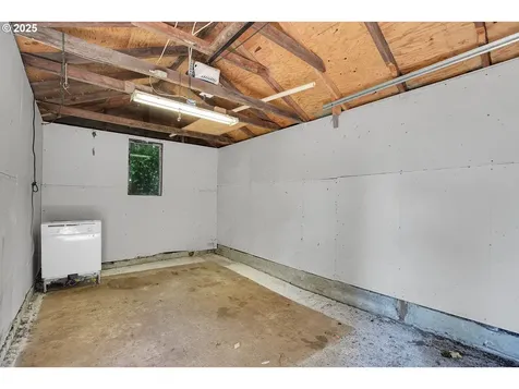 6511 NW Saint Helens Road Portland OR 97210