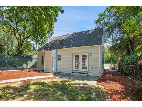 6511 NW Saint Helens Road Portland OR 97210