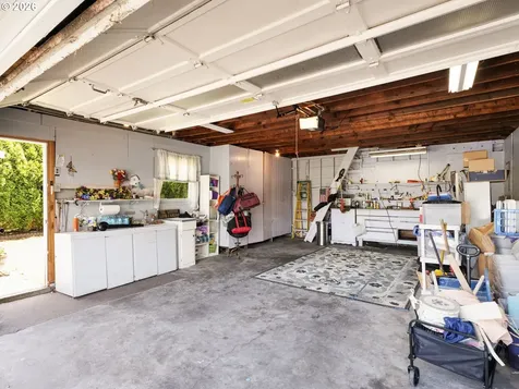 11726 SE Oak Street Portland OR 97216