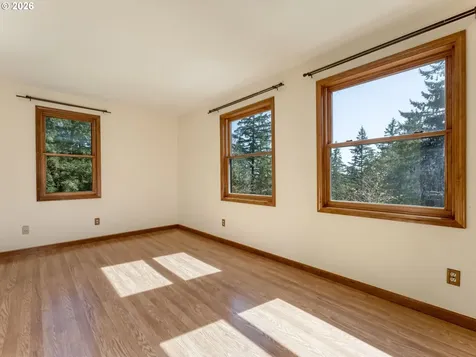 19037 NW Meadow Lake Road Yamhill OR 97148