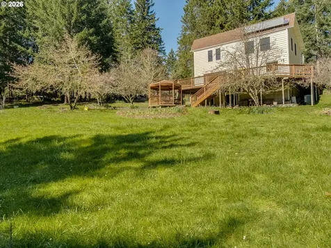 19037 NW Meadow Lake Road Yamhill OR 97148