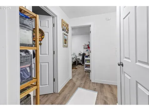 15540 NE Couch Street Portland OR 97230