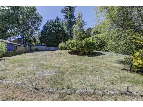 8807 SW Capitol Highway Portland OR 97219