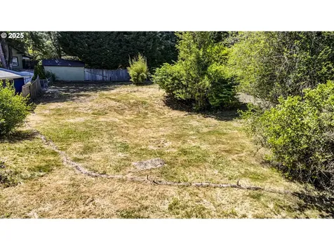 8807 SW Capitol Highway Portland OR 97219