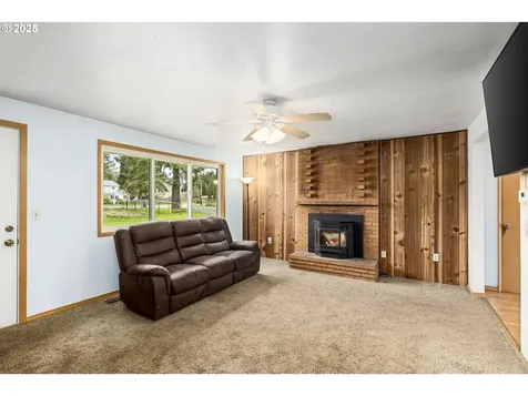 27032 SE Highway 224 Eagle Creek OR 97022