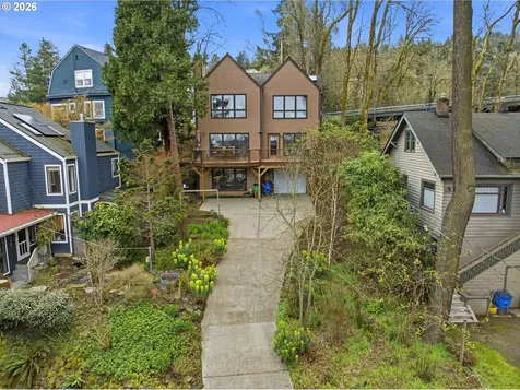 2935 NW Thurman Street Portland OR 97210