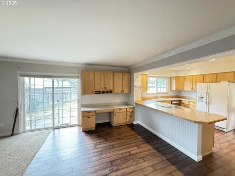104 Pioneer Place Lakeview OR 97630