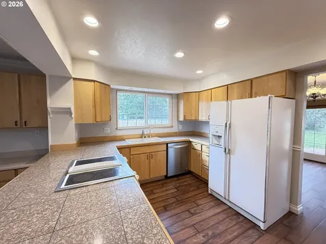 104 Pioneer Place Lakeview OR 97630