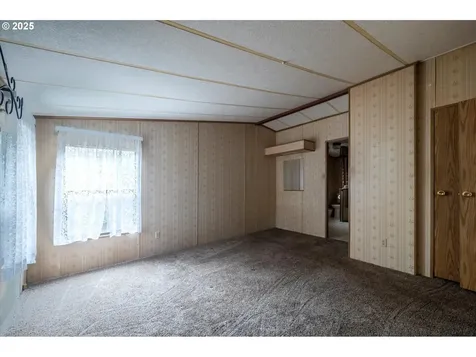 1445 Village Pines Avenue Coos Bay OR 97420