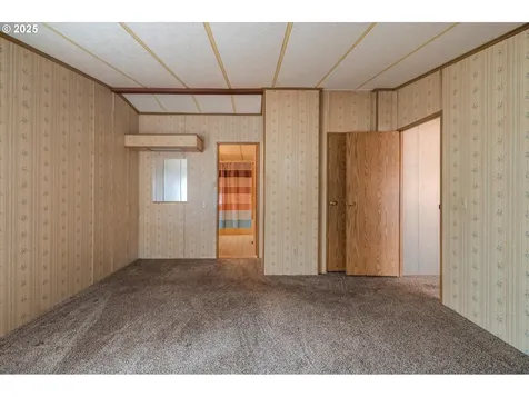 1445 Village Pines Avenue Coos Bay OR 97420