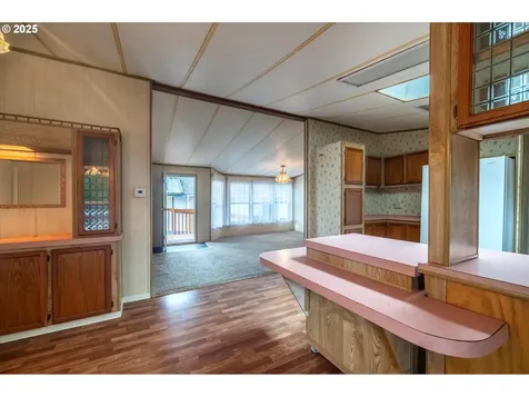1445 Village Pines Avenue Coos Bay OR 97420
