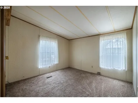 1445 Village Pines Avenue Coos Bay OR 97420