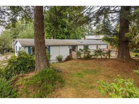 1445 Village Pines Avenue Coos Bay OR 97420