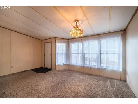 1445 Village Pines Avenue Coos Bay OR 97420