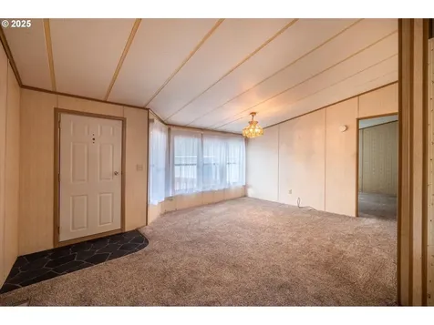 1445 Village Pines Avenue Coos Bay OR 97420