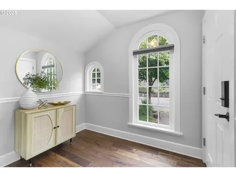 725 NE Jessup Street Portland OR 97211