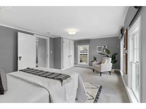 725 NE Jessup Street Portland OR 97211
