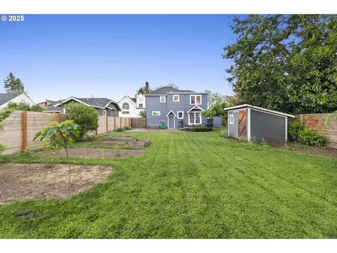 725 NE Jessup Street Portland OR 97211