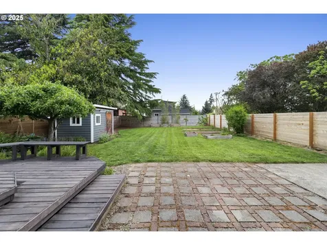 725 NE Jessup Street Portland OR 97211