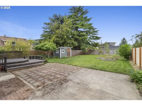 725 NE Jessup Street Portland OR 97211