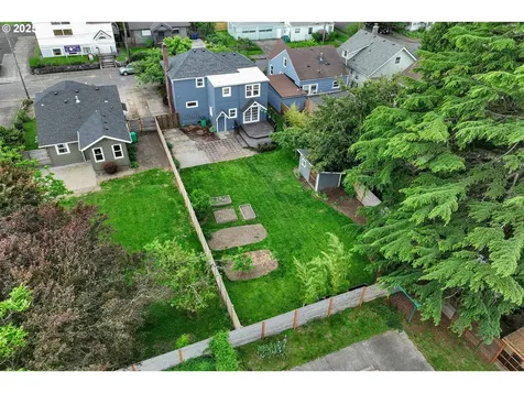 725 NE Jessup Street Portland OR 97211