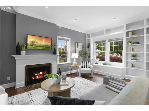 725 NE Jessup Street Portland OR 97211
