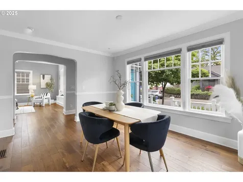 725 NE Jessup Street Portland OR 97211