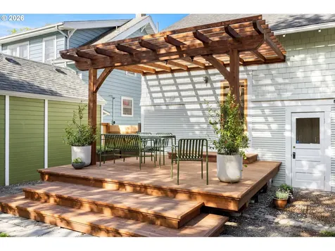 1842 SE 42nd Avenue Portland OR 97215