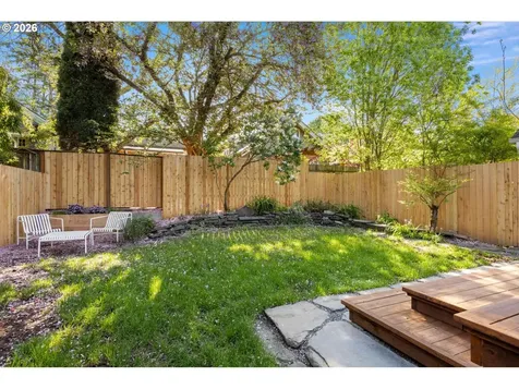 1842 SE 42nd Avenue Portland OR 97215