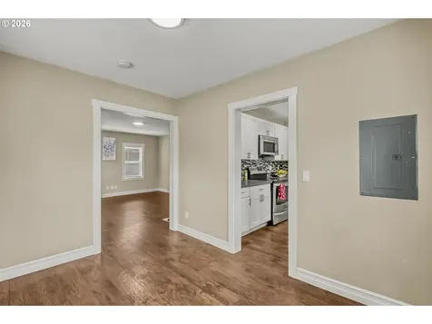 3801 NE 82nd Avenue Portland OR 97220