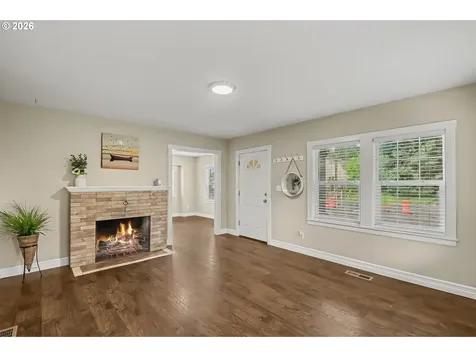 3801 NE 82nd Avenue Portland OR 97220
