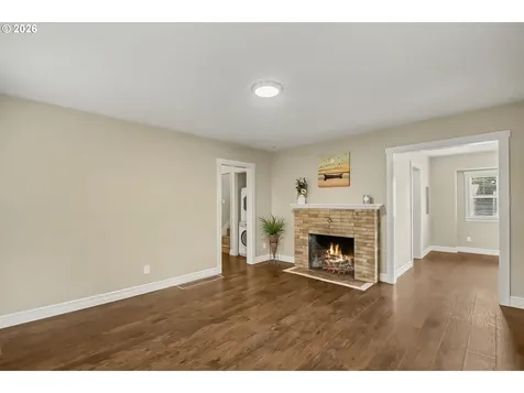 3801 NE 82nd Avenue Portland OR 97220