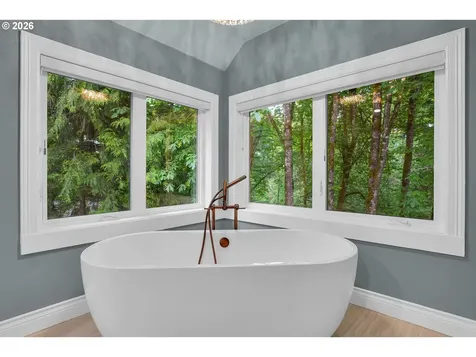 16633 Woodsman Court Lake Oswego OR 97034