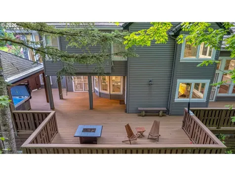 16633 Woodsman Court Lake Oswego OR 97034