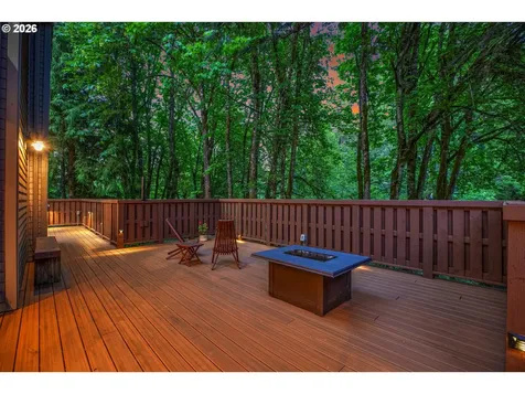 16633 Woodsman Court Lake Oswego OR 97034