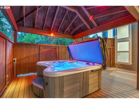 16633 Woodsman Court Lake Oswego OR 97034