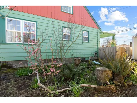 4301 NW Washington Street Vancouver WA 98660