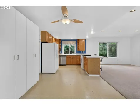 11041 SW 45th Avenue Portland OR 97219