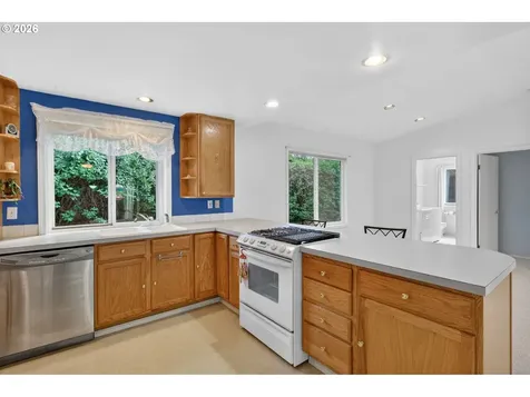 11041 SW 45th Avenue Portland OR 97219