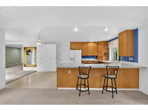 11041 SW 45th Avenue Portland OR 97219